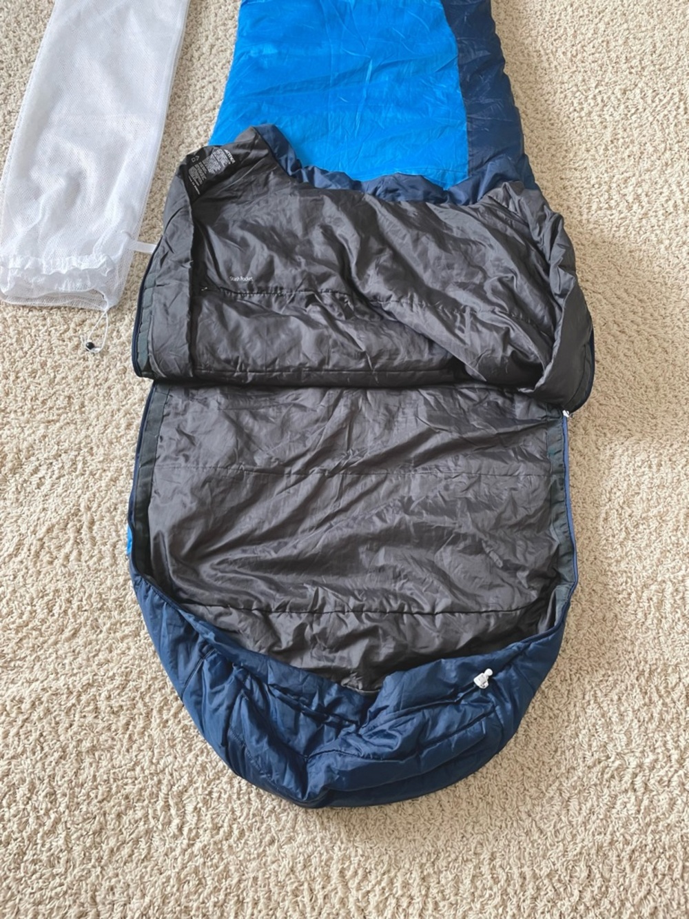 Marmot Trestles 15 Regular Length Sleeping Bag Lightweight Packable Backpacking - Picture 8 of 15